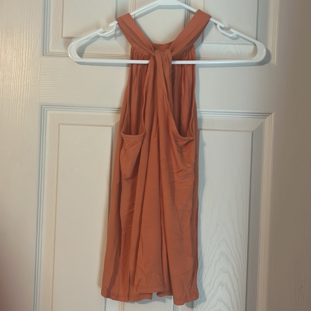 Orange Tanktop - Picture 2 of 3